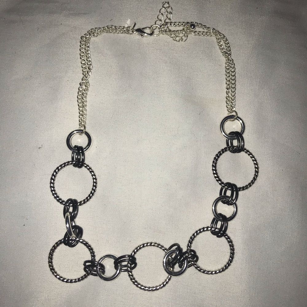 Premier Designs Necklace